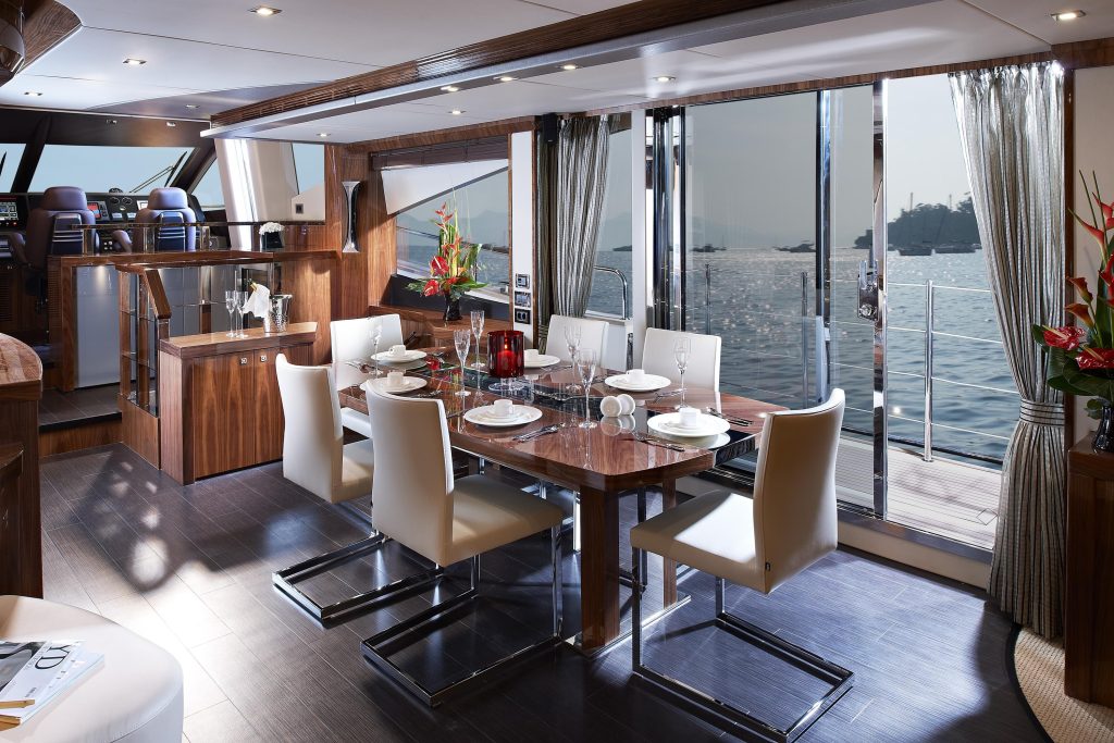 28M YACHT