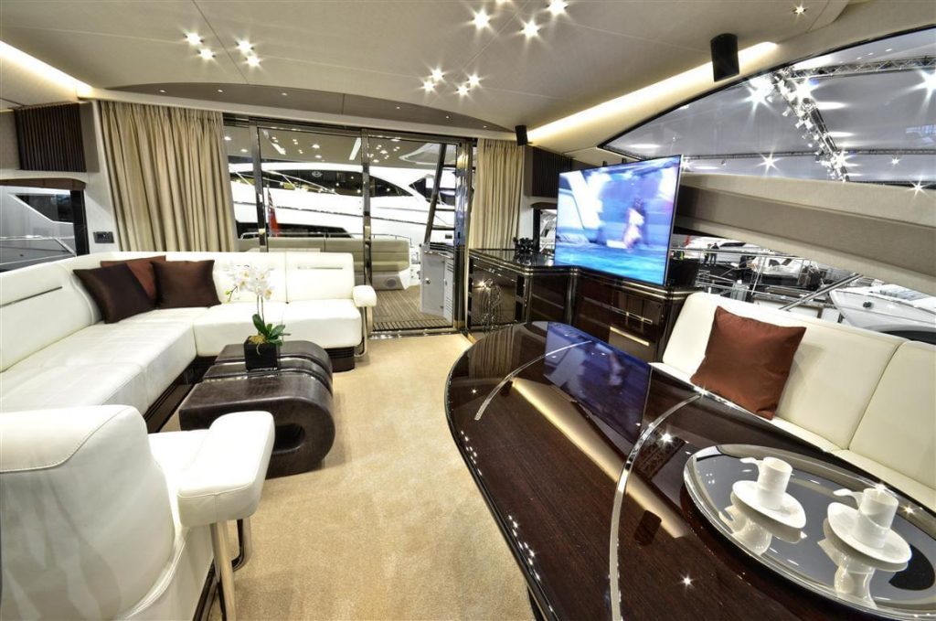 68 SPORT YACHT