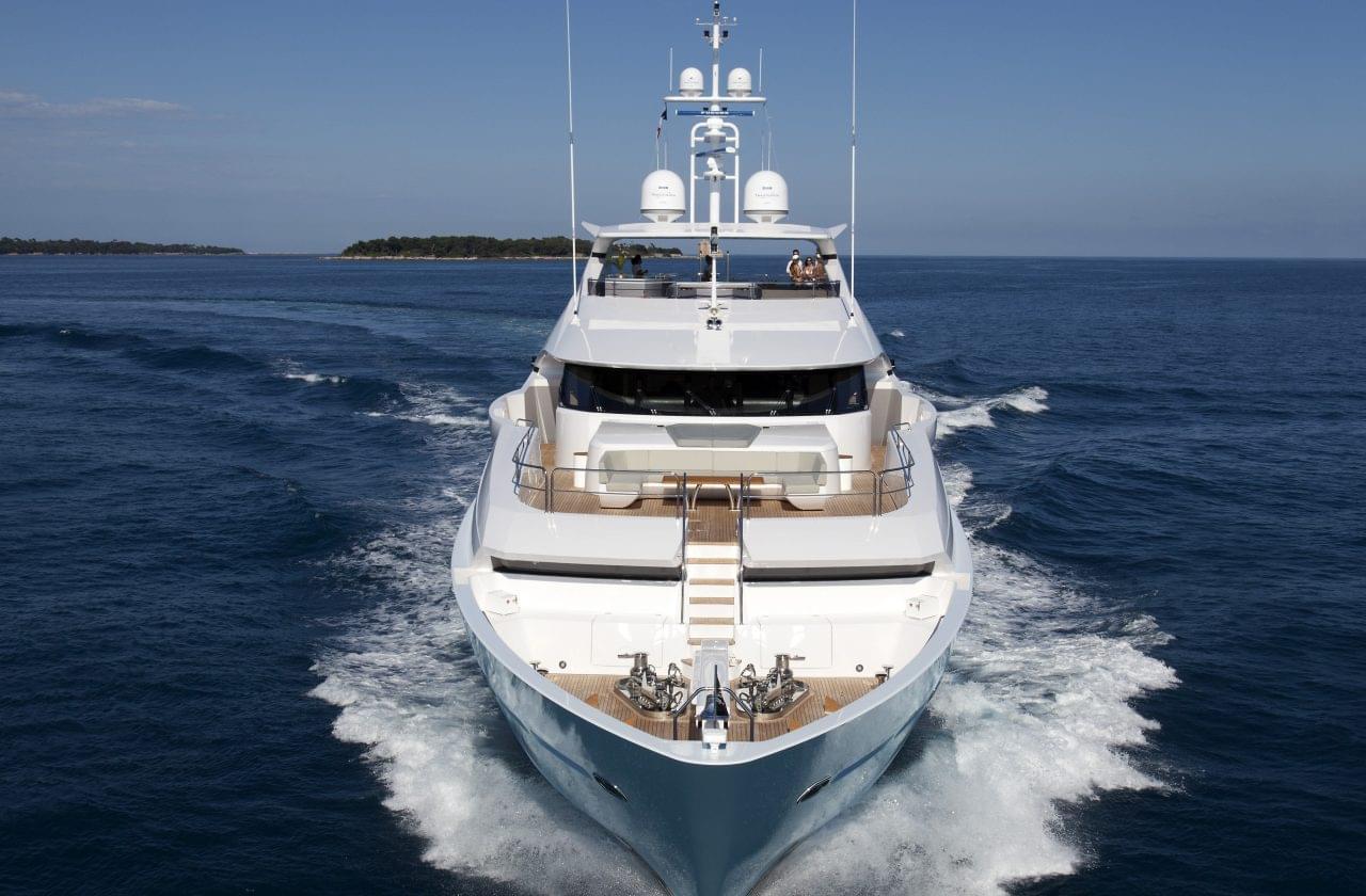 155 YACHT