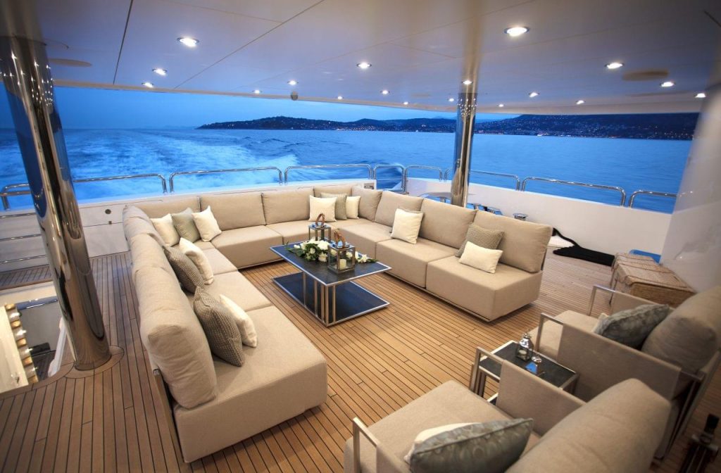 155 YACHT