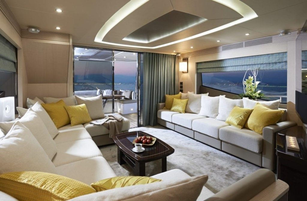 75 YACHT