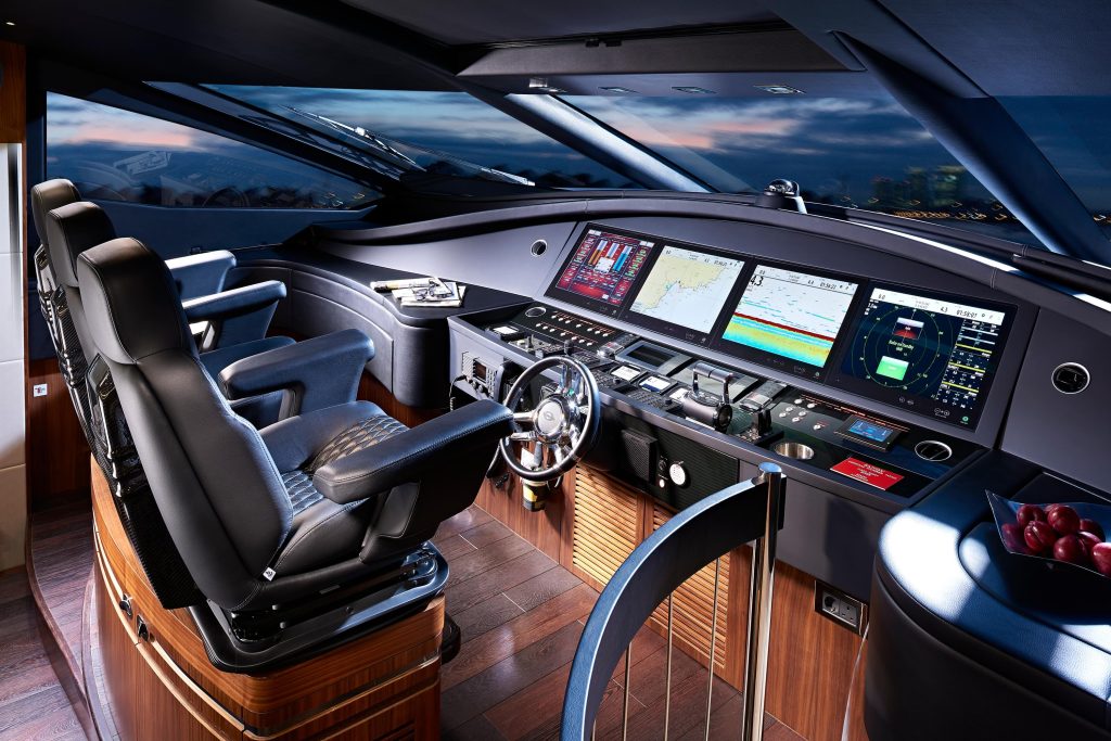 101 SPORT YACHT