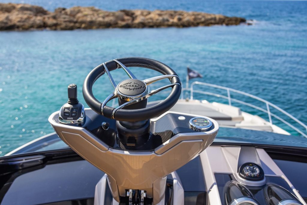 65 Sport Yacht