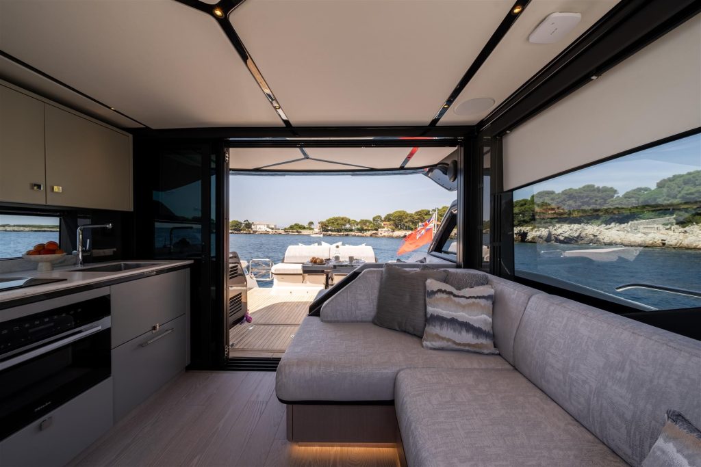 PREDATOR 55